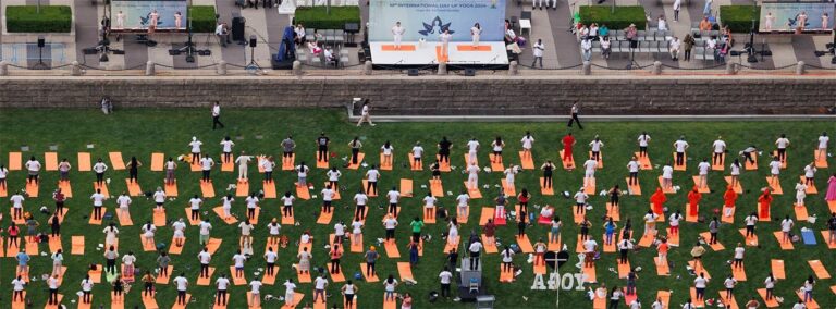21 de junio Día Internacional del yoga: «Yoga para una Tierra, una Salud»
