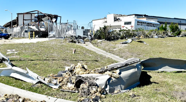 Consejos de seguridad: Cómo limpiar después de un huracán